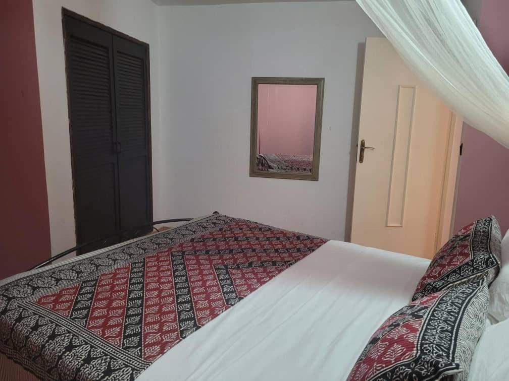 Villa Bord De Mer Avec Piscine Sali Tapé المظهر الخارجي الصورة