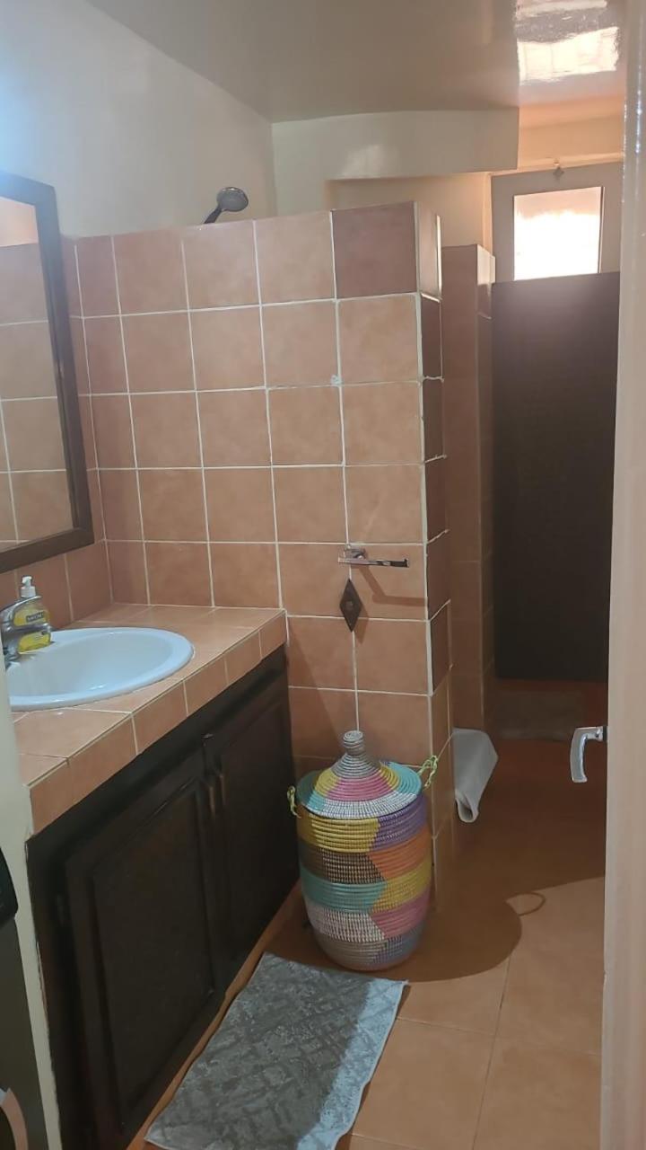 Villa Bord De Mer Avec Piscine Sali Tapé المظهر الخارجي الصورة